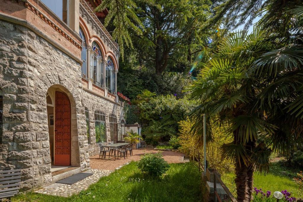 Il Parco E Gli Affreschi Apartment Варезе Екстериор снимка